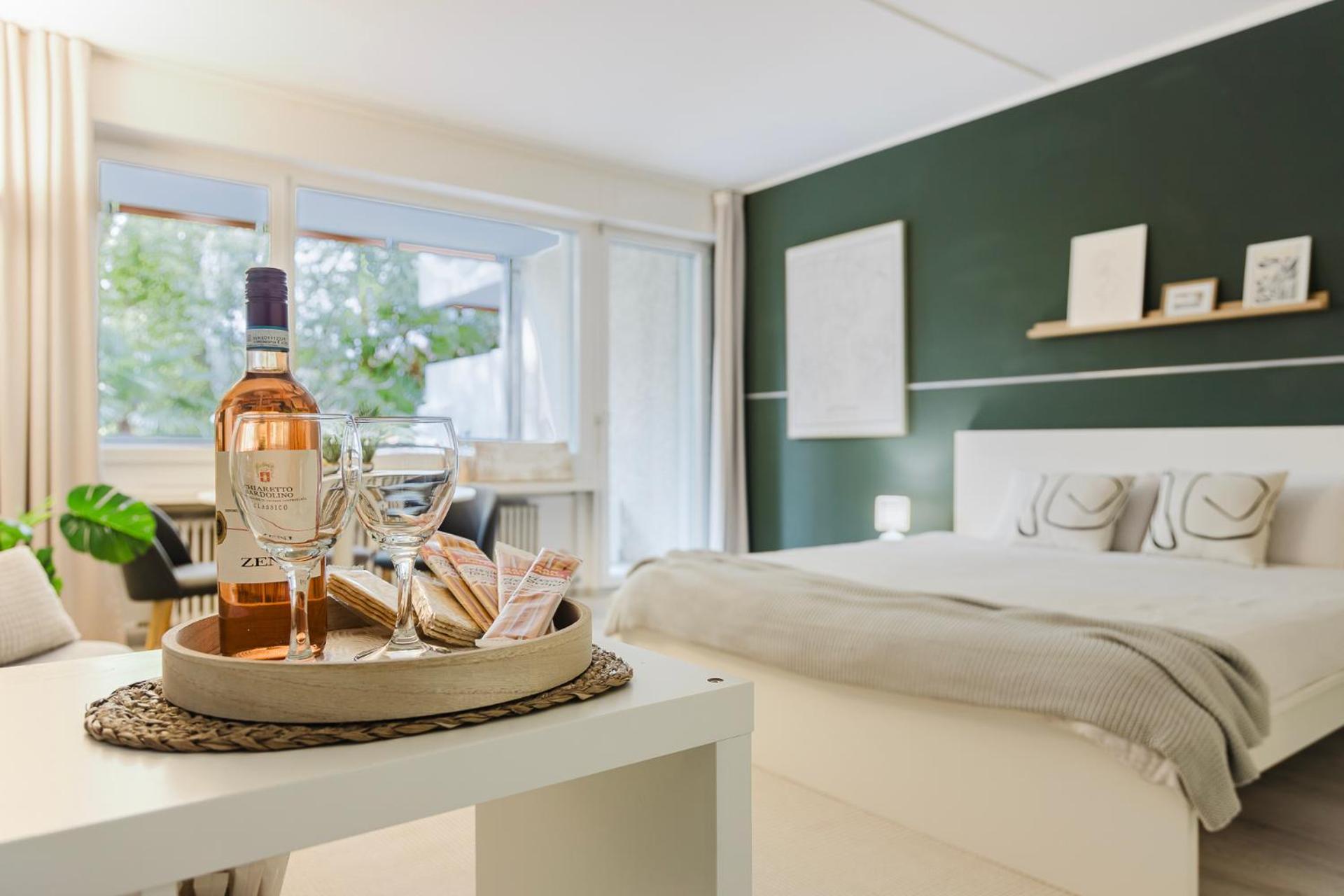 Luganersee, Pool, Strand, Parkplatz, Suite 204 Bissone Bagian luar foto
